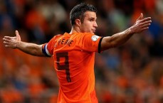 库兹马忆科比晚宴场景，领袖如摩西分海，长桌一端定义伟大传承