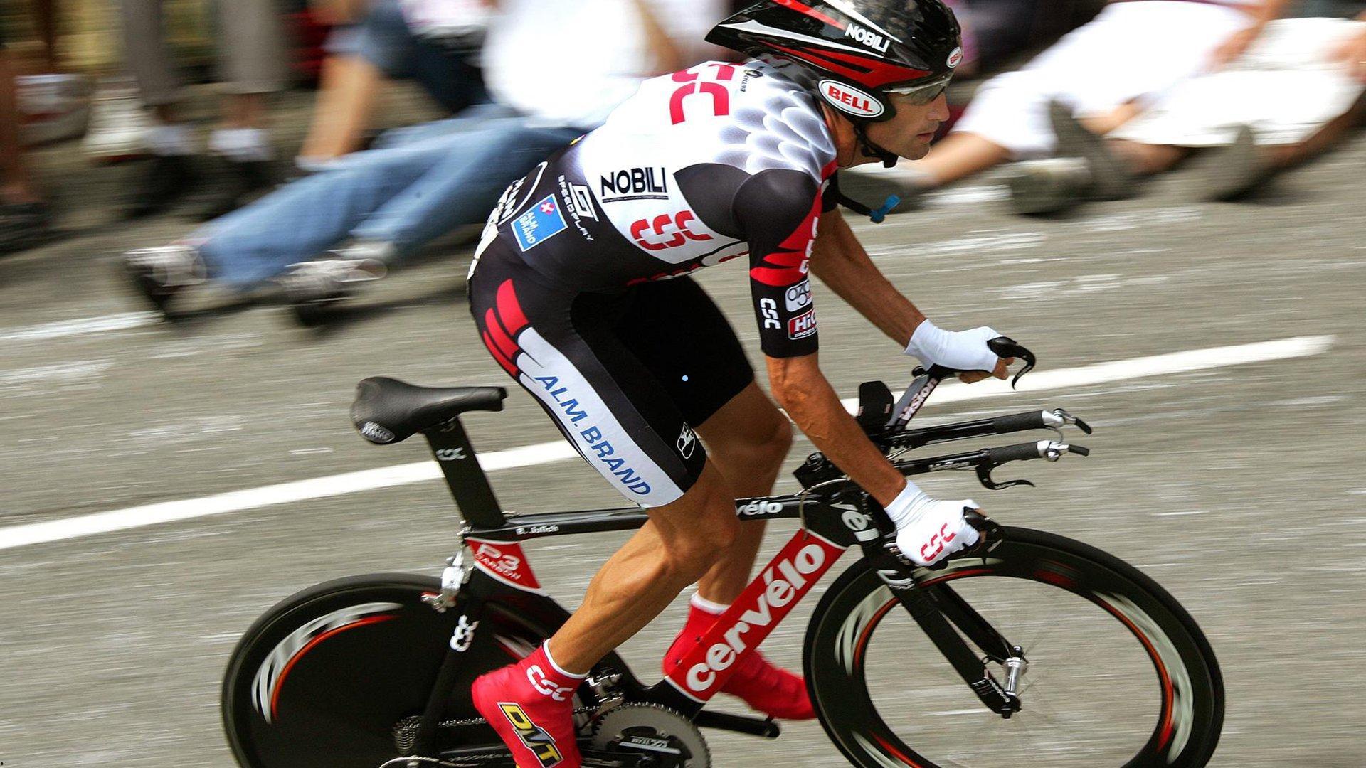 新星弗拉格20场场均25分5板55%命中率,比肩詹姆斯震撼篮坛